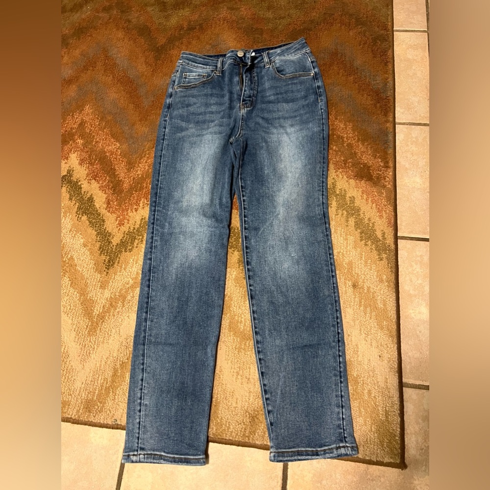 Risen size 9 boyfriend fit no distressing